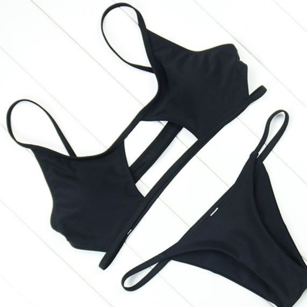 OMKAGI Black Bikini Top